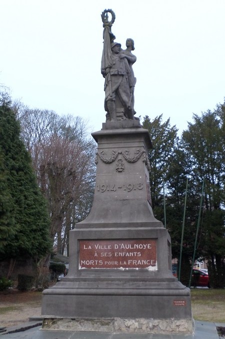 Monument aux Morts d'Aulnoye Aymeries.