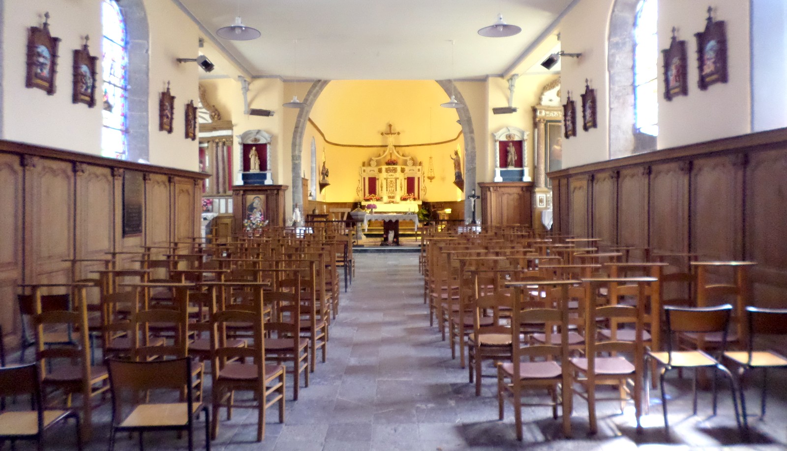 Eglise St Martin à Baives