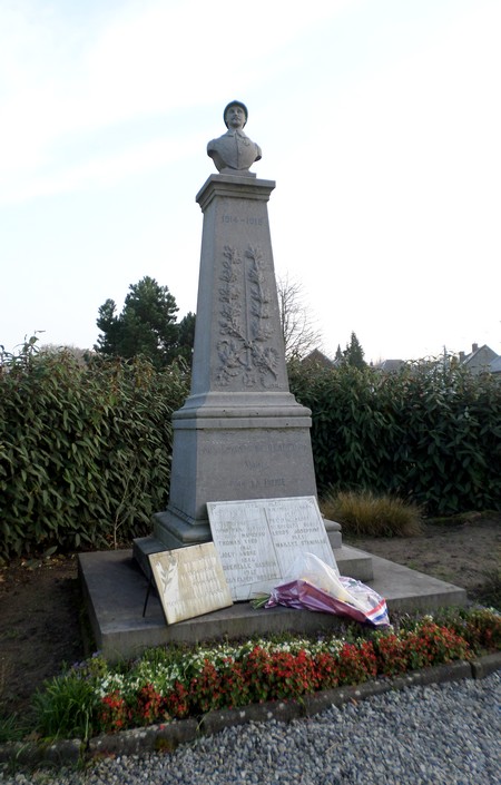 Monument aux Morts de Beaufort.