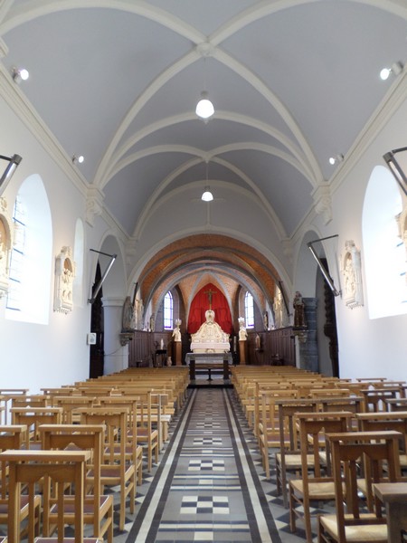 Eglise St Etienne d'Eclaibes. La nef.