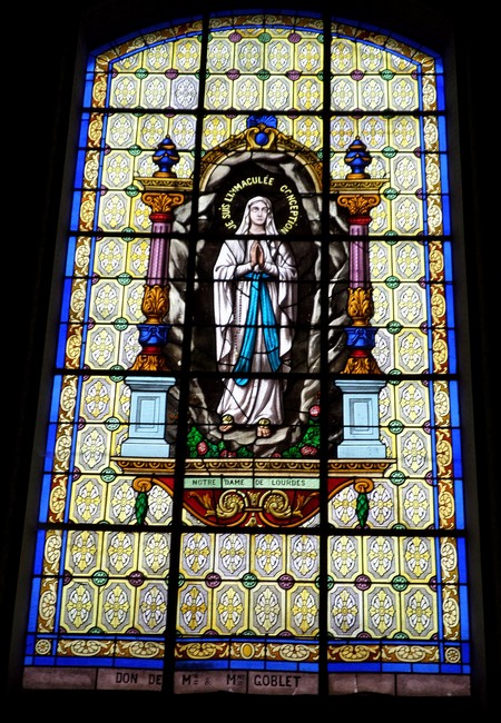 L'église Saint-Lambert de Felleries, vitrail