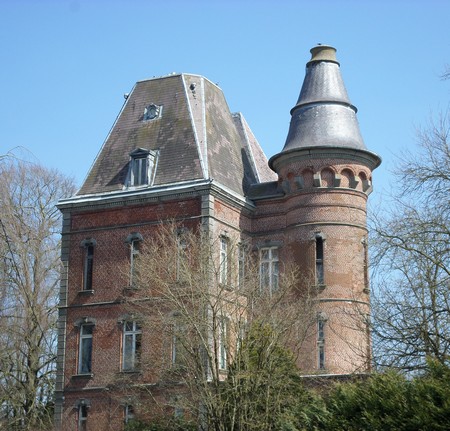 Glageon, le chateau des Tourelles.