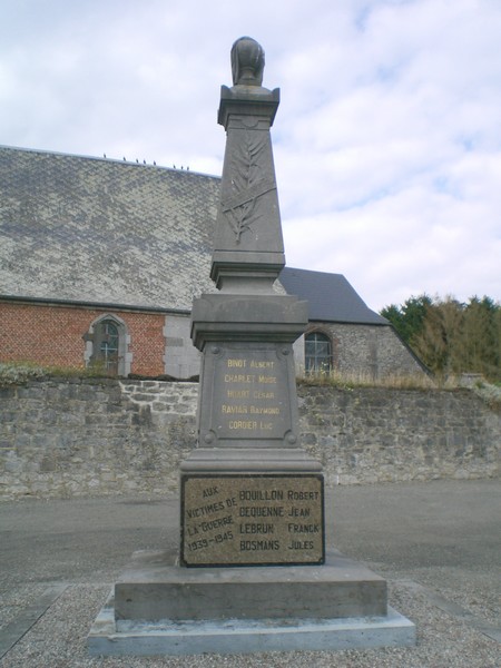 Monument aux morts d'Hestrud
