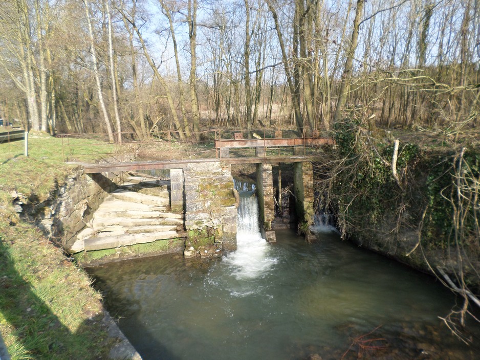 Vannes à Hon Hergies