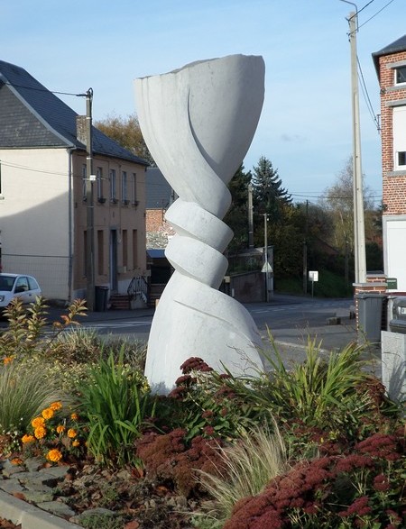 Sculpture à Houdain lez Bavay 