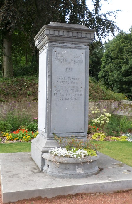 Stèle FFI au Quesnoy