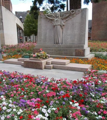 Monument aux Morts de Le Quesnoy