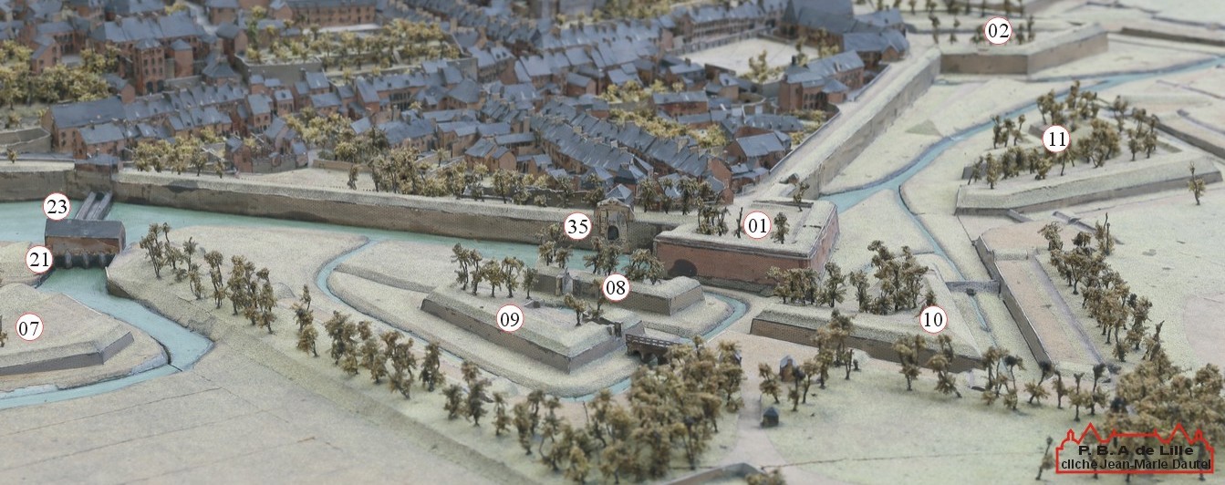 Les remparts d'Avesnes sur Helpe. Le plan relief.
