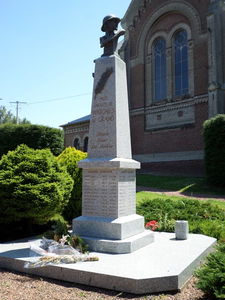 Monument aux morts de Wargnies le Grand.