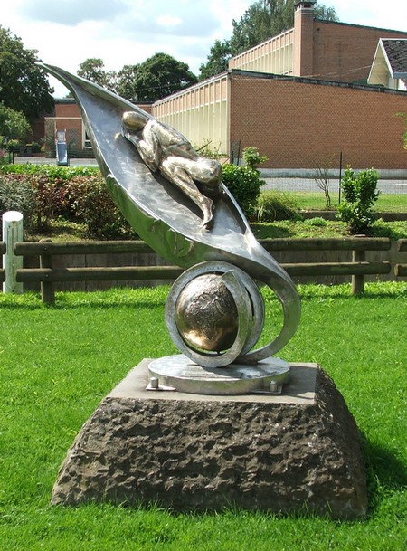 Wignehies, sculpture