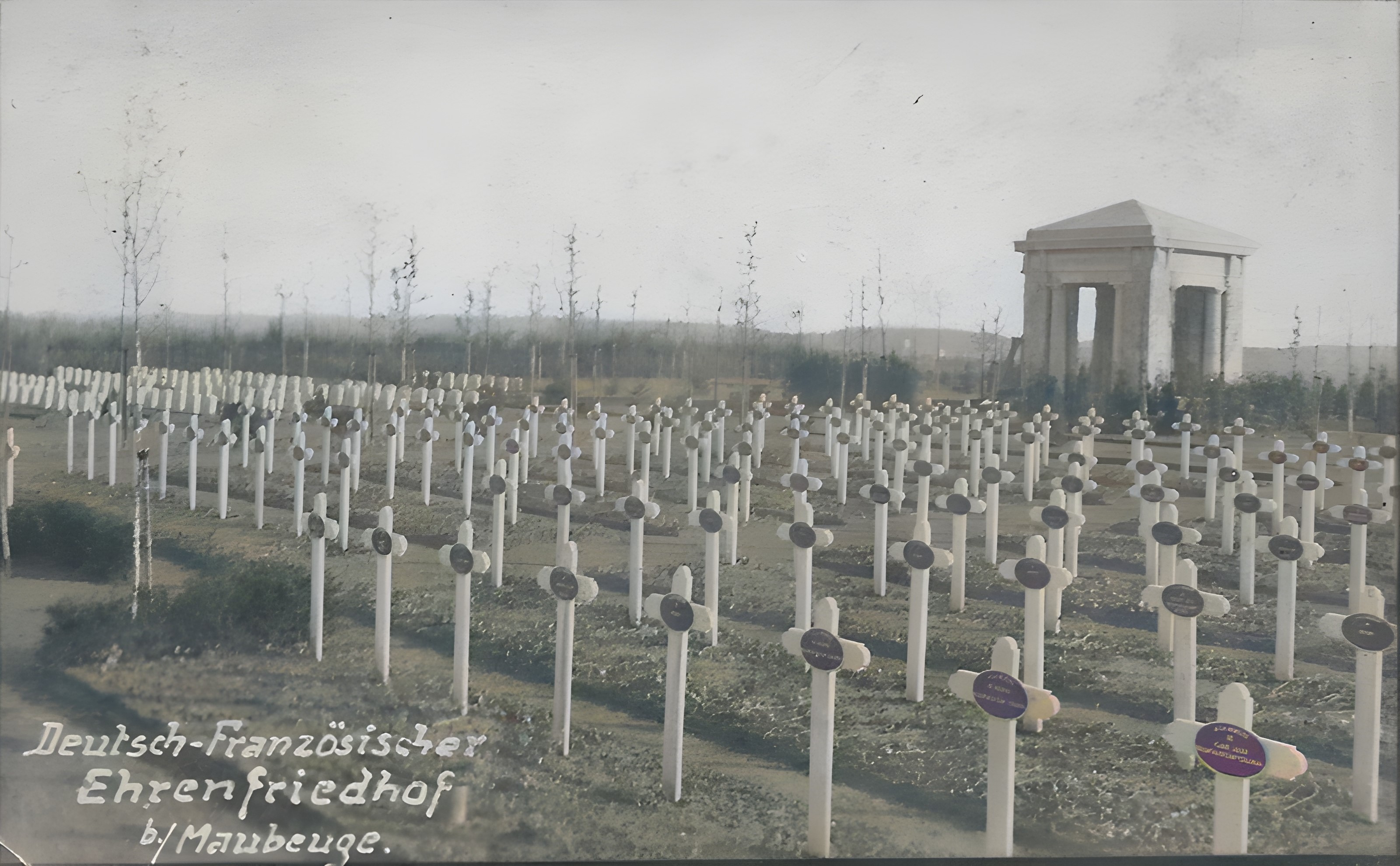 La nécropole nationale d'Assevent.