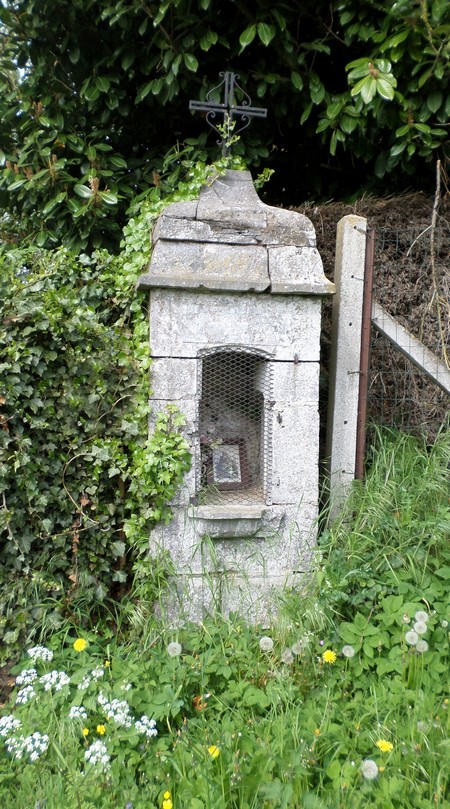 Oratoire à Avesnes sur Helpe