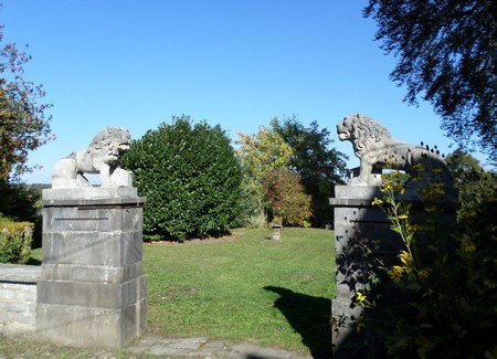 Avesnes sur Helpe : jardin du prebytère