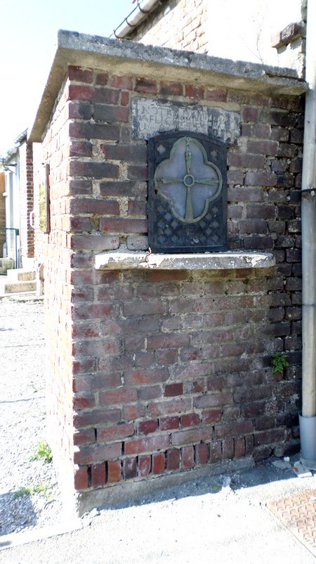 Niche ND des Affigés à Bachant