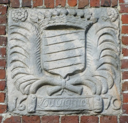 Blason du Château de Louvignies à Bavay