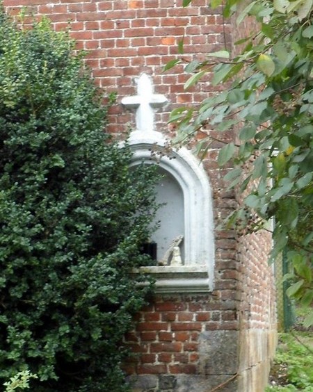 Beaurepaire sur Sambre, niche