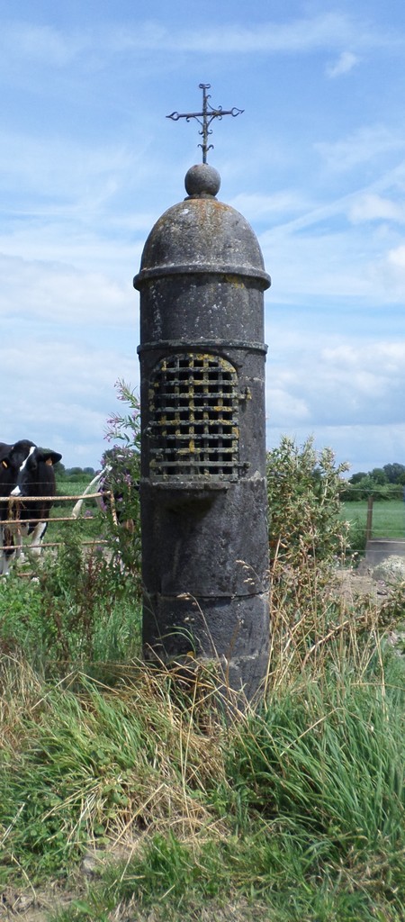 Beaurepaire sur Sambre, oratoire.