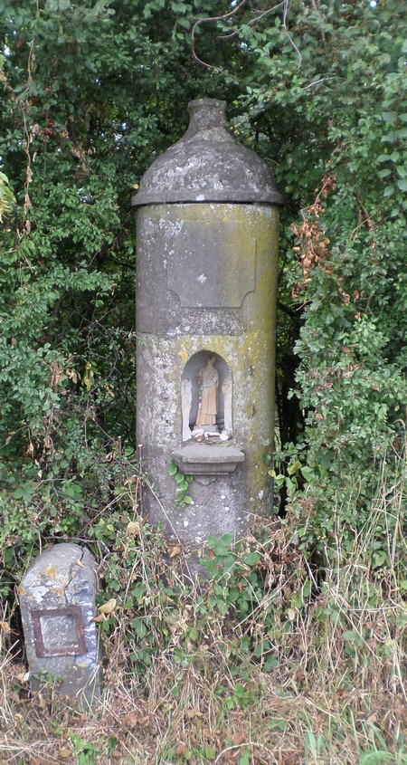 Beaurepaire sur Sambre, oratoire.