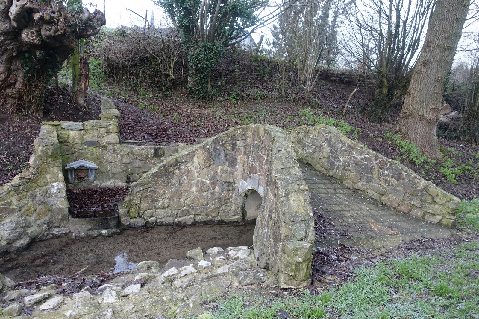 La fontaine Colau à Bérelles.