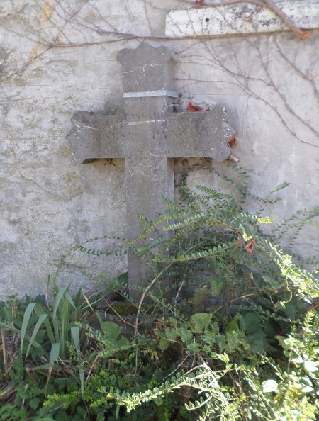 Croix à la mémoire de Casimir Ernest Pannier à Boulogne sur Helpe.