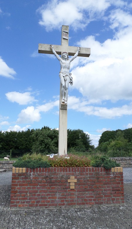 Bousies, le calvaire du cimetière.