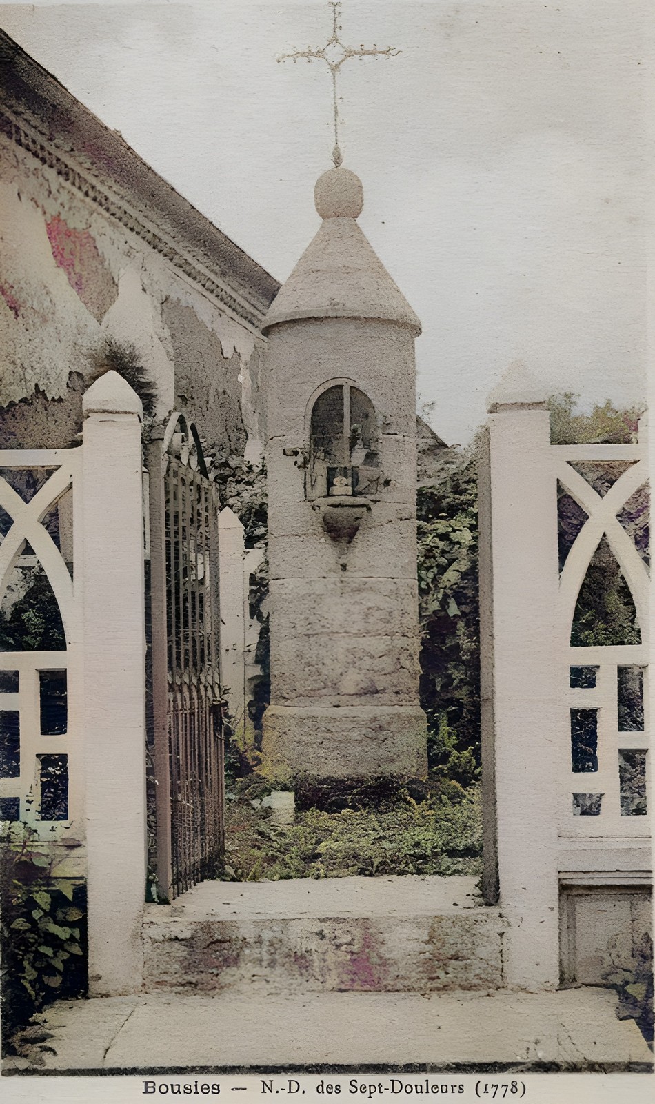 Chapelle type potale, rue Pasteur.