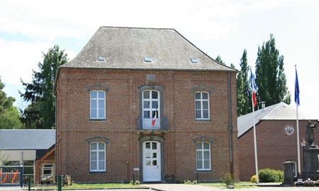 La mairie de Bousies