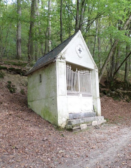 Bousignies sur Roc: chapelle.