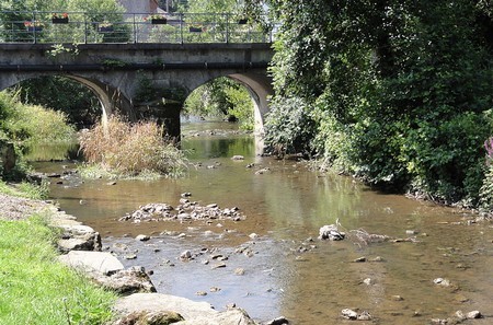 Pont à  Bousignies sur Roc