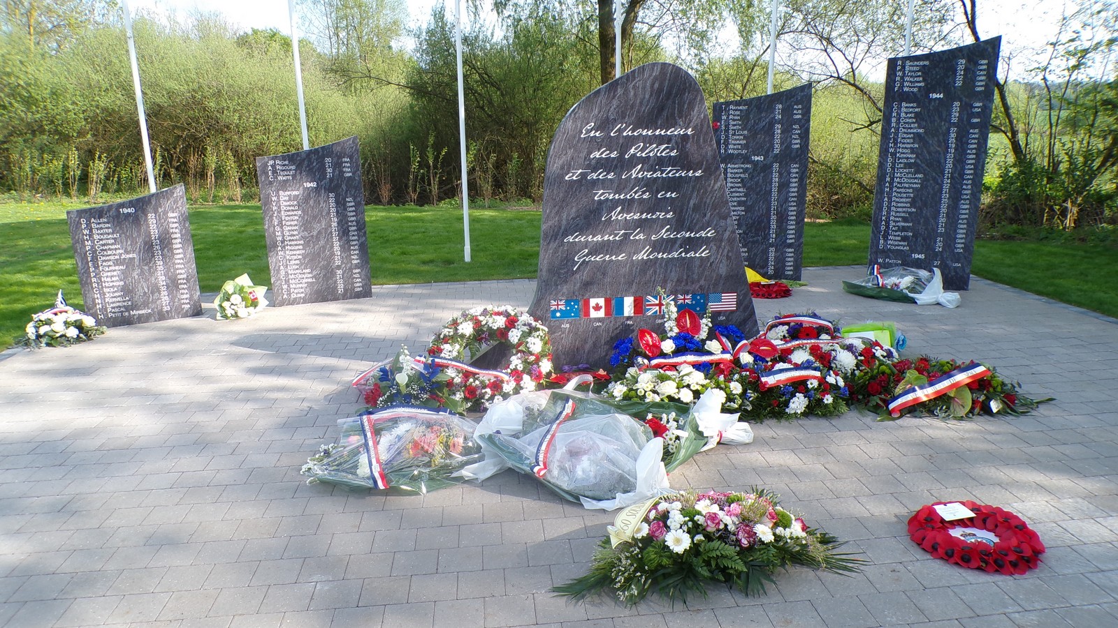 Mémorial de Boussières sur Sambre