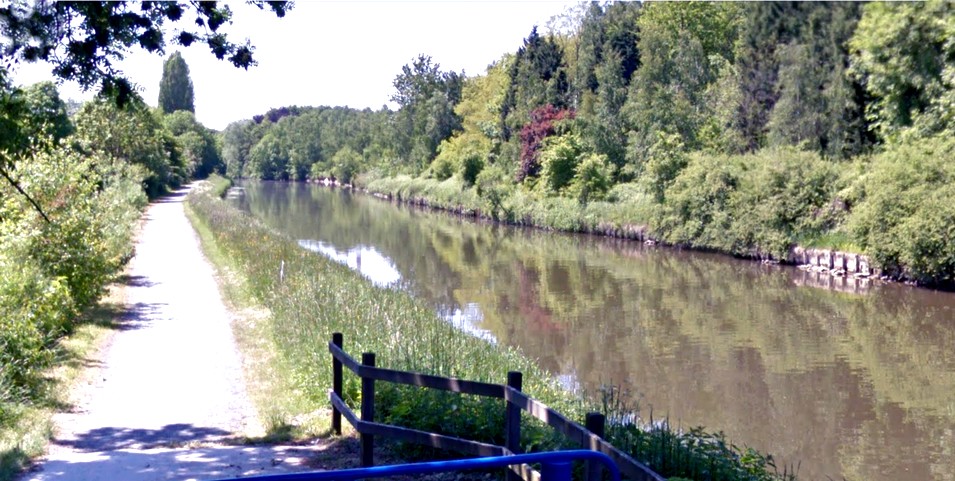 Chemin de halage à Boussois