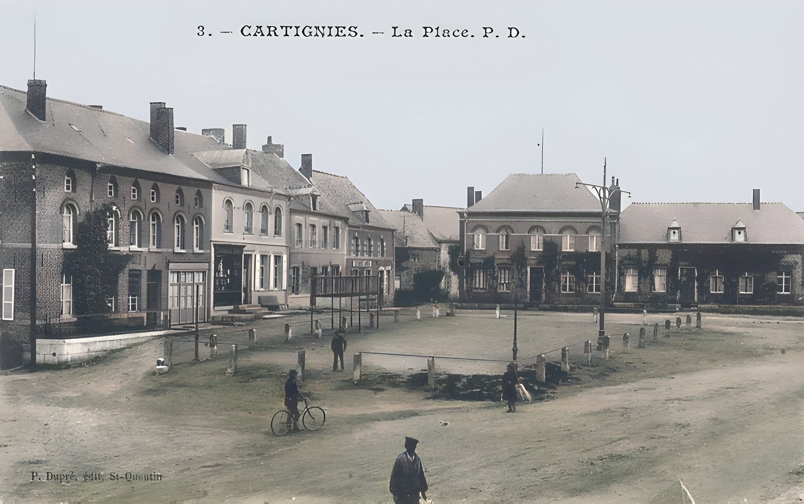 Place et kiosque de Cartignies