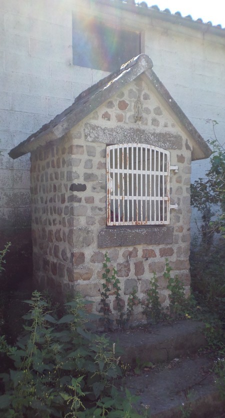 Chapelle à Cartignies.