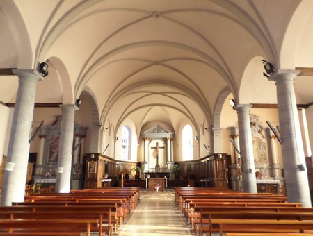 Eglise de Cartignies, intérieur.