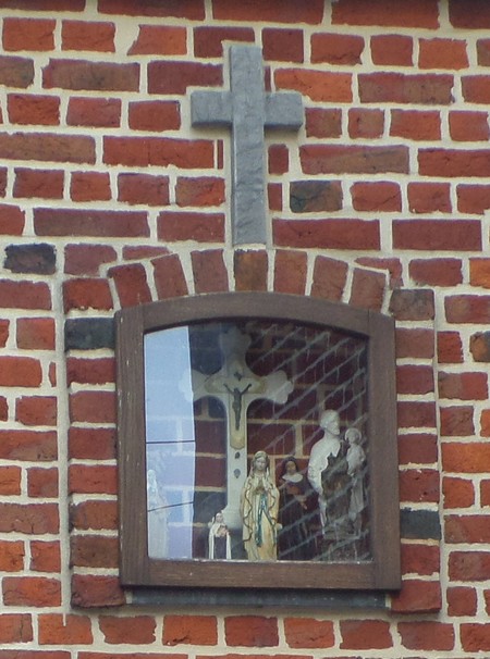Niche à Cartignies.