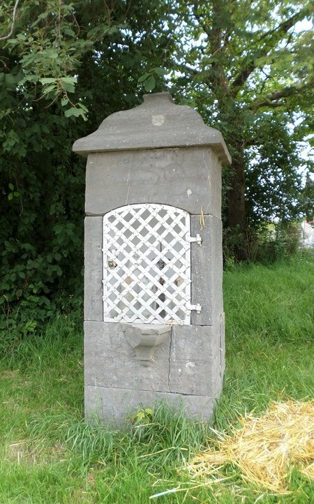 Oratoire de 1776 à Cartignies.