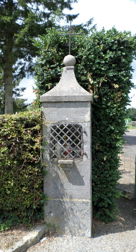 Oratoire dédié à Jésus à Cartignies.