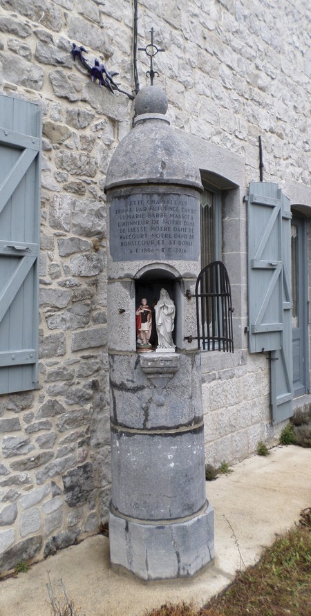 Oratoire de 1806 à Cartignies.