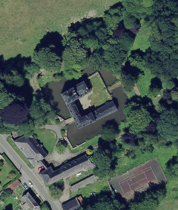 Vue satellite du château d'Audignies