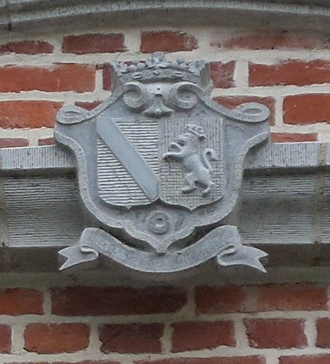 Blason du château de Dourlers.