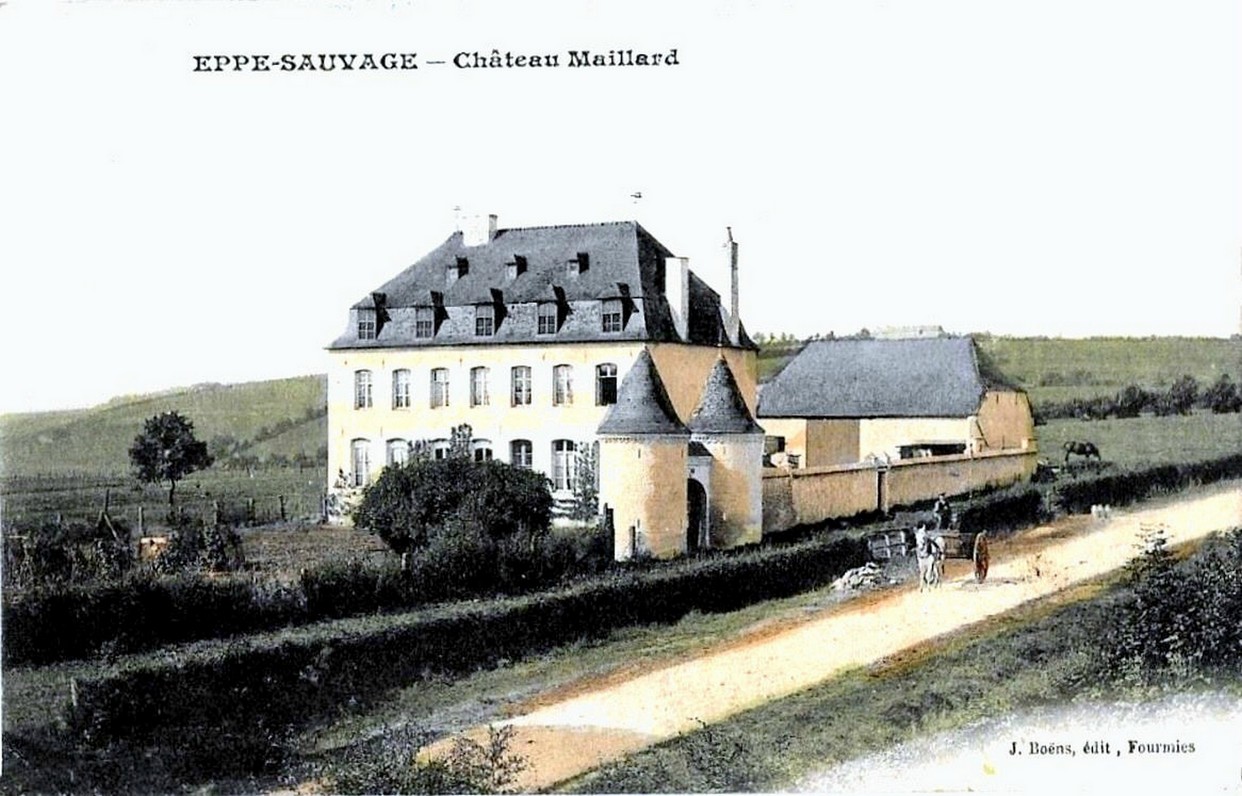 Le Château Maillard à Eppe Sauvage, carte postale