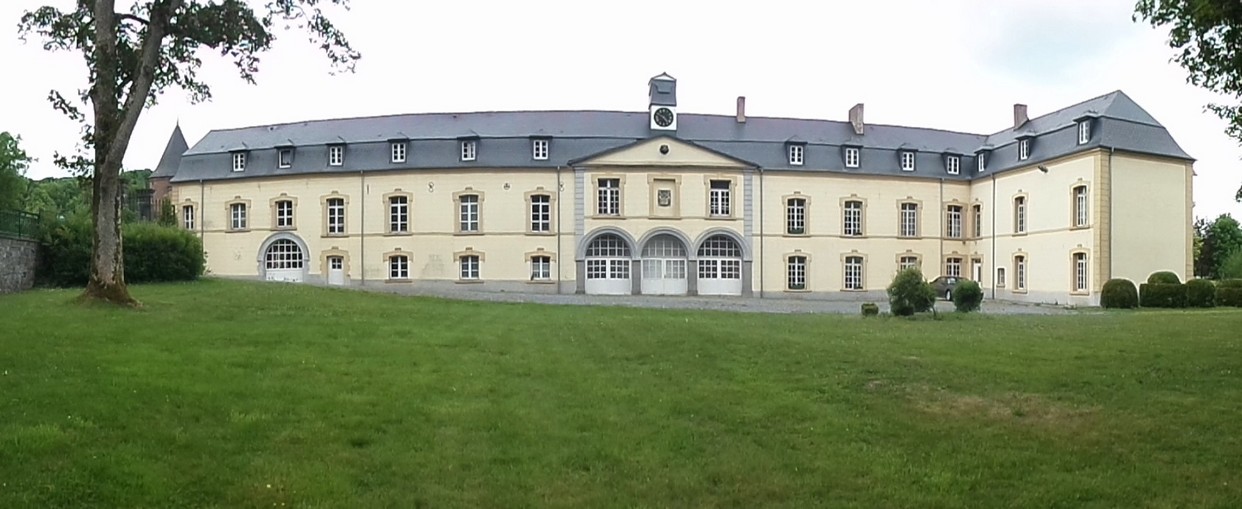 La ferme - château du Pont de Sains à Féron
