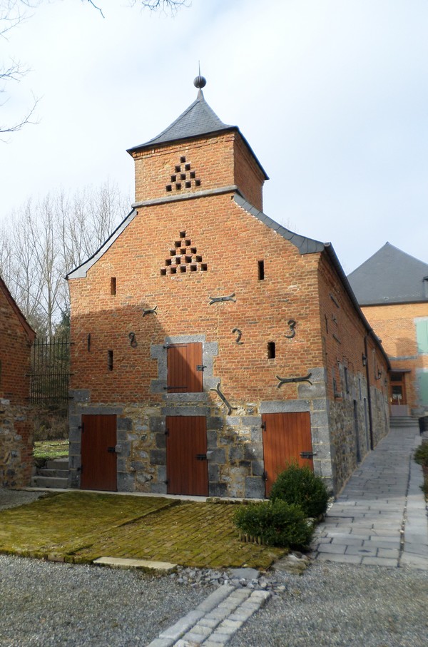 La Maison Renaud-Folie à Noyelles sur Sambre, le pigeonnier.