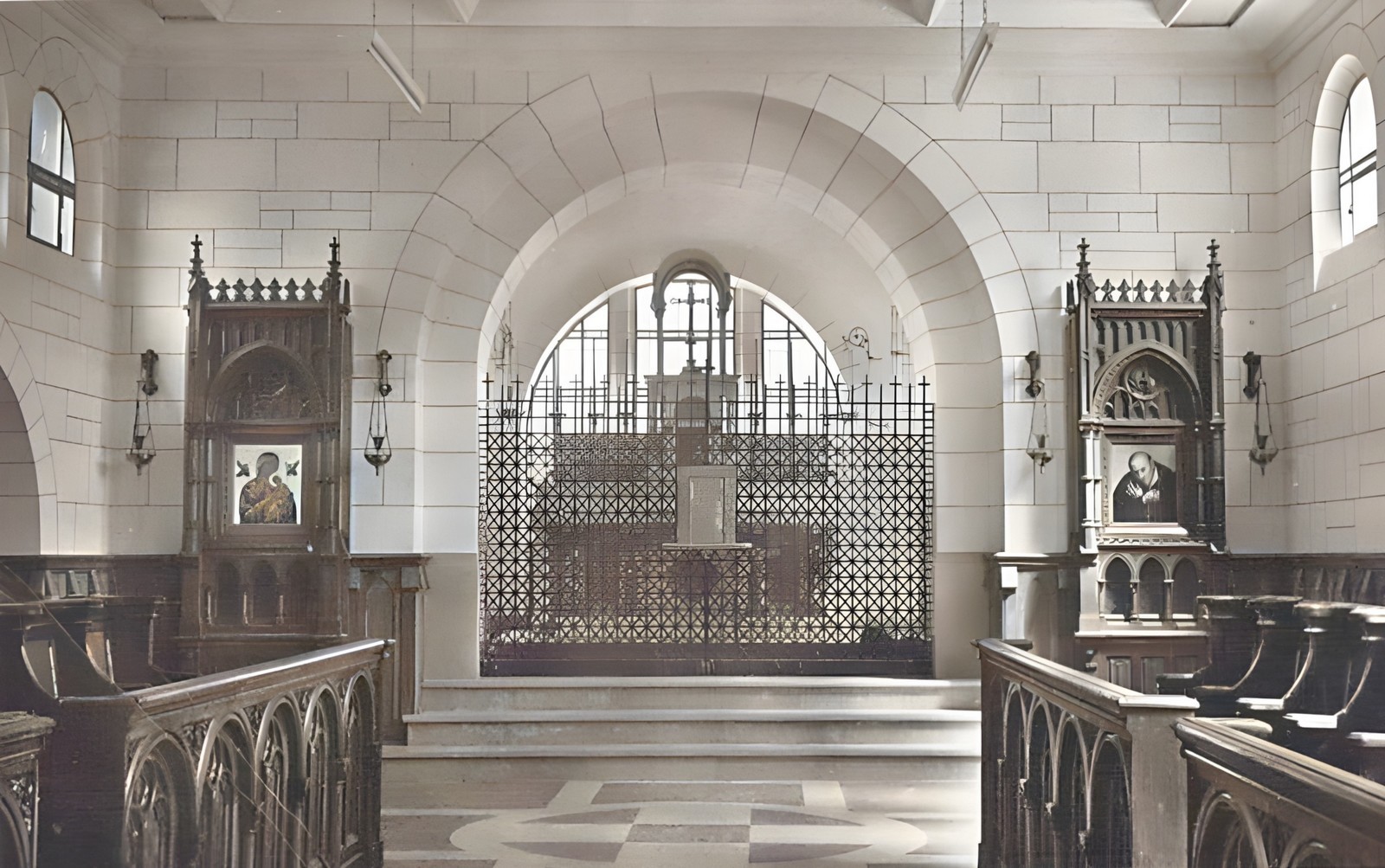 La chapelle du monastère à Wargnies le Petit.