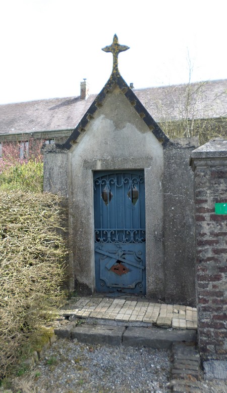 Clairfayts, chapelle N.D de Lourdes