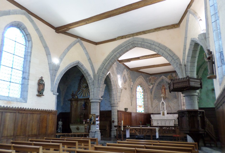 L'église de ST Paul à Clairfayts.