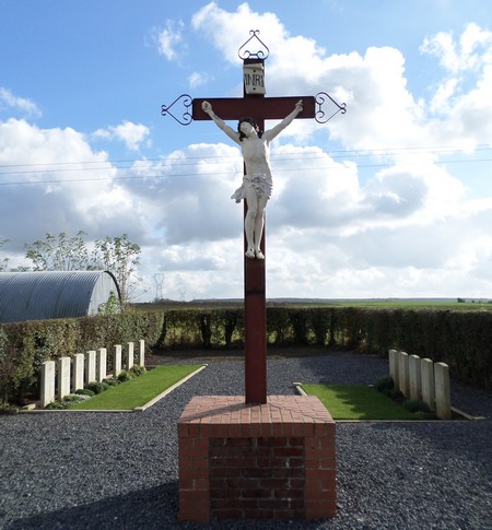 Croix-Caluyau, Cimetière, Memorial des anglais.jpg