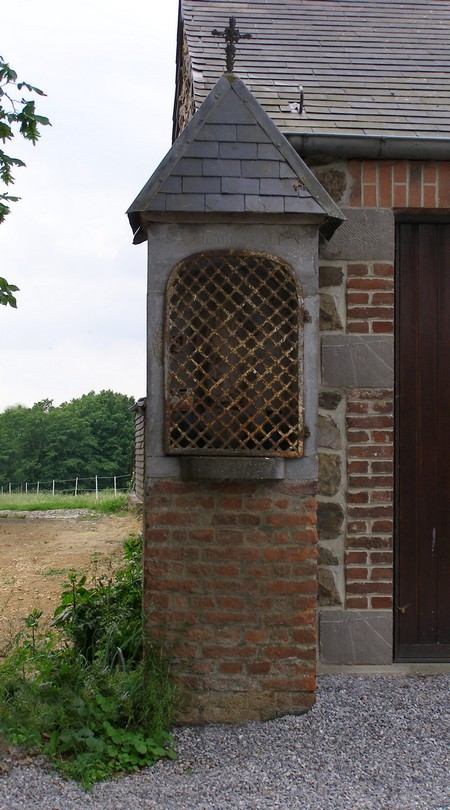 Oratoire à Damousies