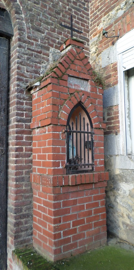 Oratoire à Damousies.