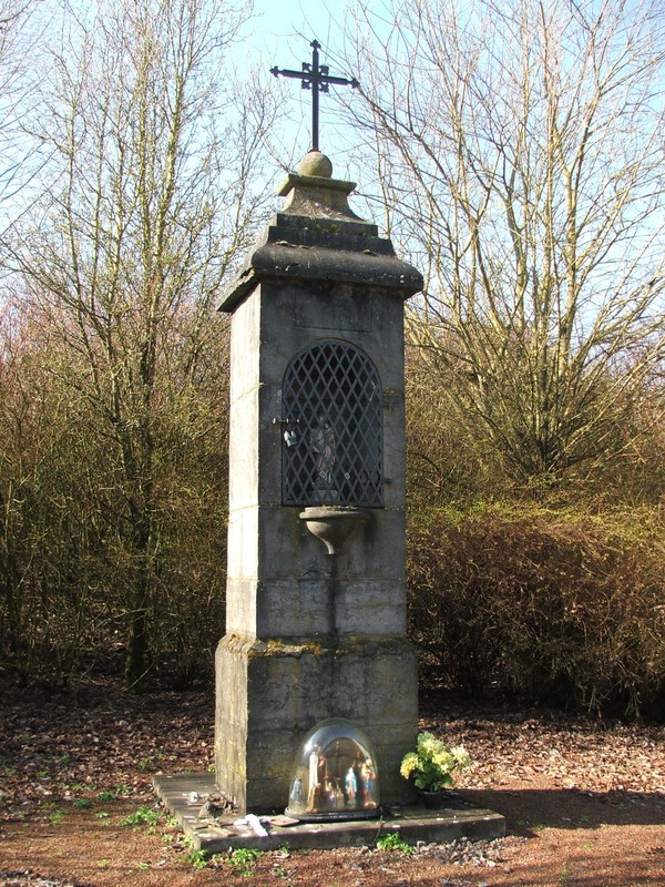 Les oratoires de l'Avesnois : La-Longueville